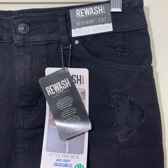 REWASH Mini Skirt Size 5/27 Black Distressed Denim Raw Hem “Vintage Reunion” NWT - Picture 3 of 11
